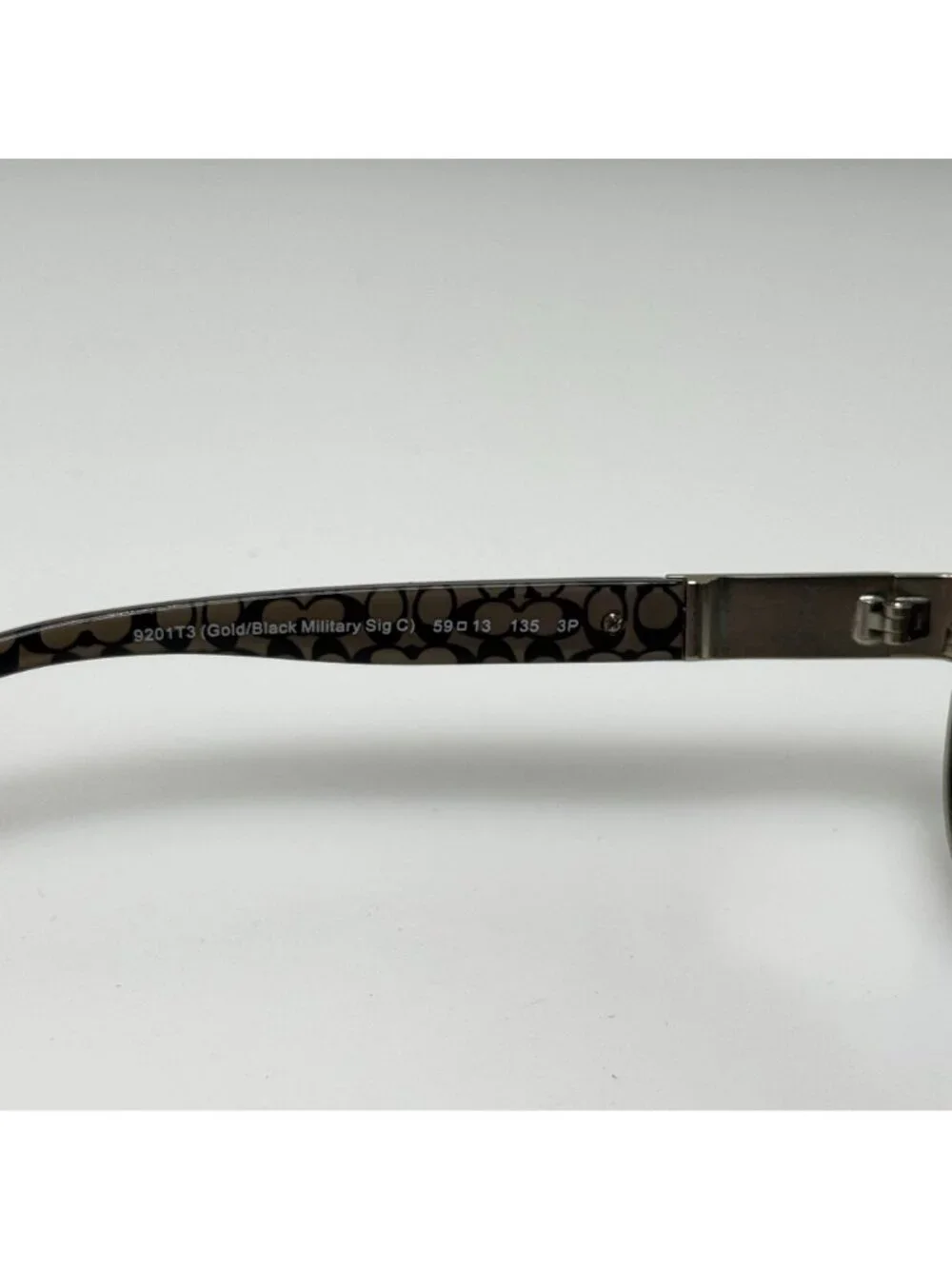 Coach Sunglasses HC 7047 L103 Christina 9201T3 59-13-135
